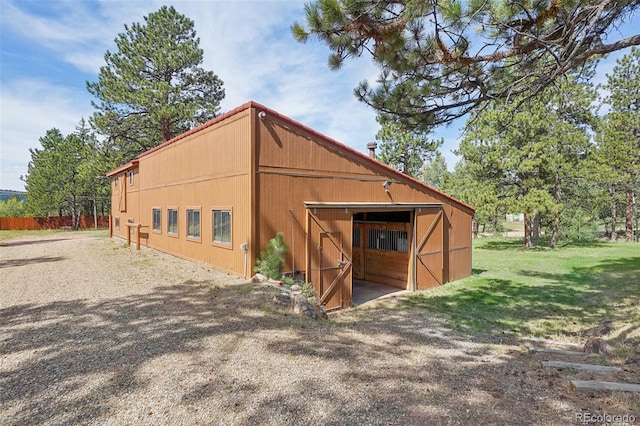 exterior space featuring a lawn