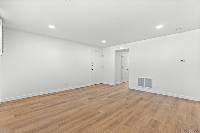 empty room featuring light hardwood / wood-style flooring