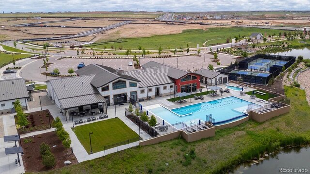 5142 N Quemoy Ct, Aurora, CO 80019 - aerial view of a pool area