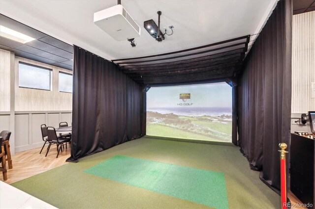 5142 N Quemoy Ct, Aurora, CO 80019 - recreation room featuring golf simulator