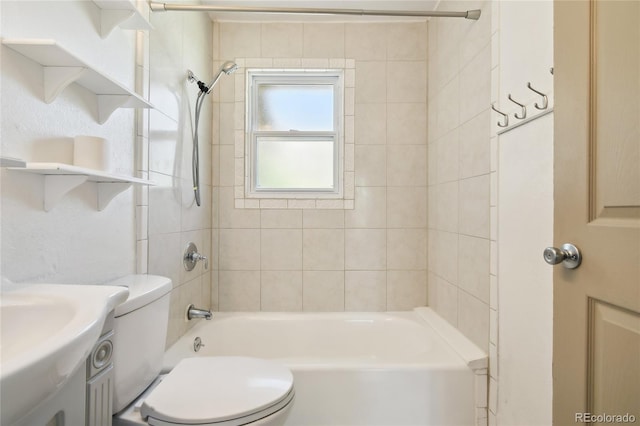 180 S Lamar St, Lakewood, CO 80226 - full bath with toilet, shower / tub combination, and vanity