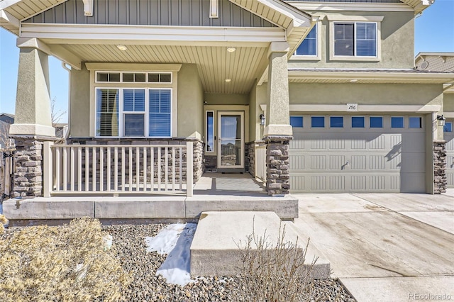 view of front of house with a garage and covered porch