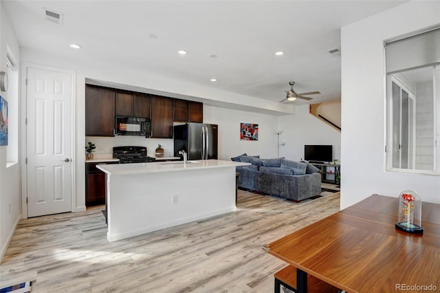 9667 Walden St, Commerce City, CO 80022 - photo 4