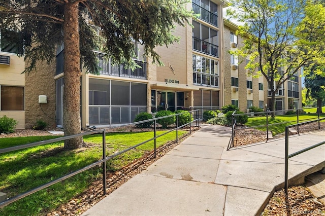 3082 S Wheeling Way Unit 202, Aurora, CO 80014 - view of surrounding community