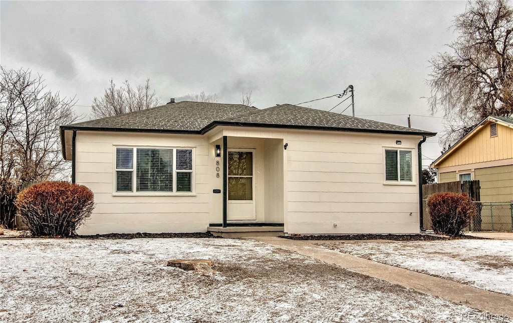 808 Hanover St, Aurora, CO 80010 - view of bungalow-style home