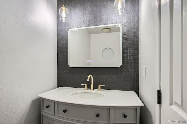 8897 Wagner Ln, Westminster, CO 80031 - bathroom with vanity