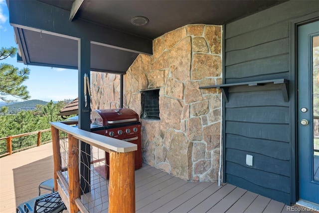 2976 Hiwan Dr, Evergreen, CO 80439 - view of wooden deck