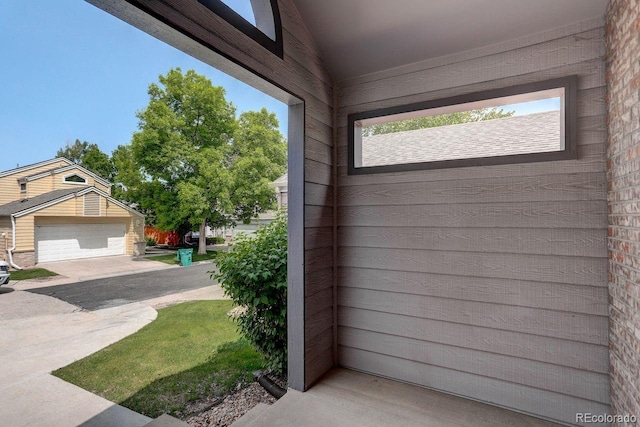 11186 E Baltic Dr, Aurora, CO 80014 - view of patio / terrace with a detached garage