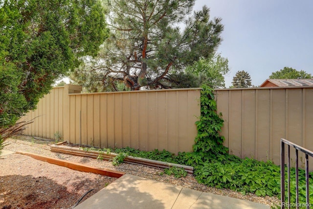11186 E Baltic Dr, Aurora, CO 80014 - view of yard