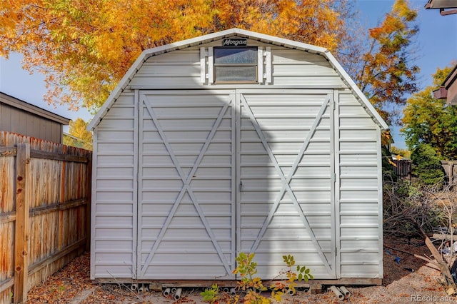 view of outbuilding