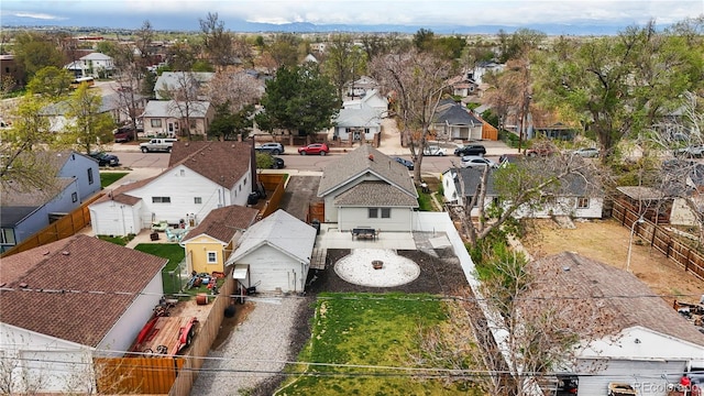 birds eye view of property featuring a residential view