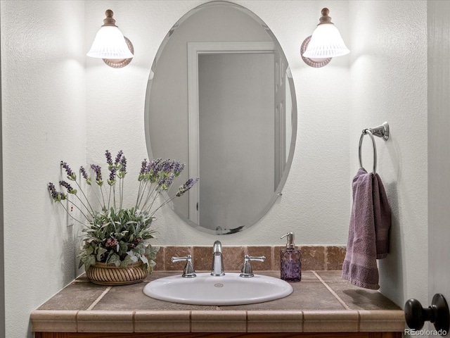 8953 W Brandt Pl, Littleton, CO 80123 - bathroom with vanity