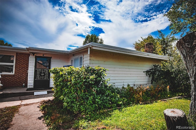 view of property exterior