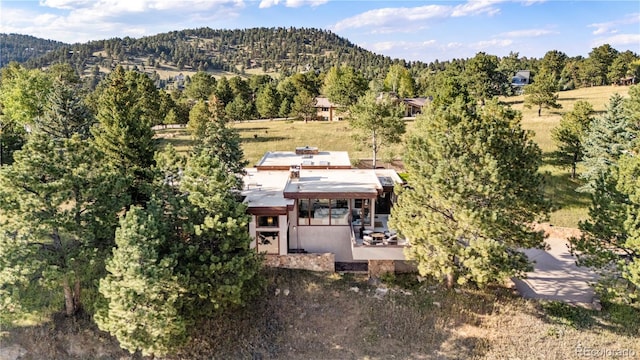 bird's eye view featuring a mountain view