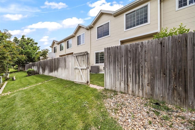228 Quari St, Aurora, CO 80011 - view of fenced backyard
