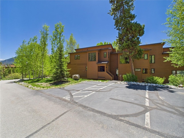 620 Tennis Club Rd Unit 1339, Dillon, CO 80435 - view of building exterior with uncovered parking