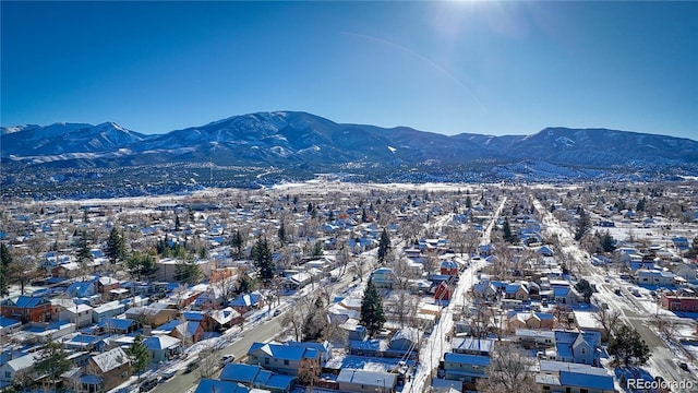 birds eye view of property featuring a residential view and a mountain view