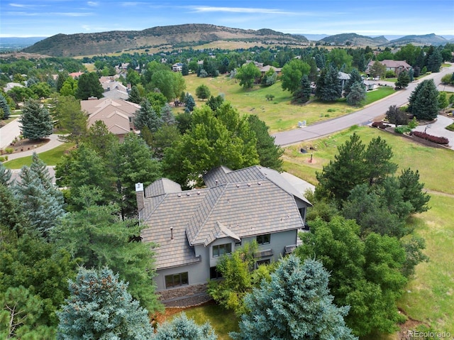 drone / aerial view featuring a mountain view