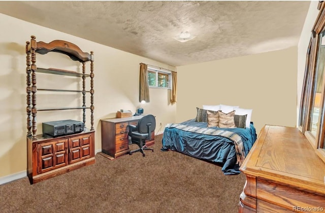 carpeted bedroom featuring baseboards