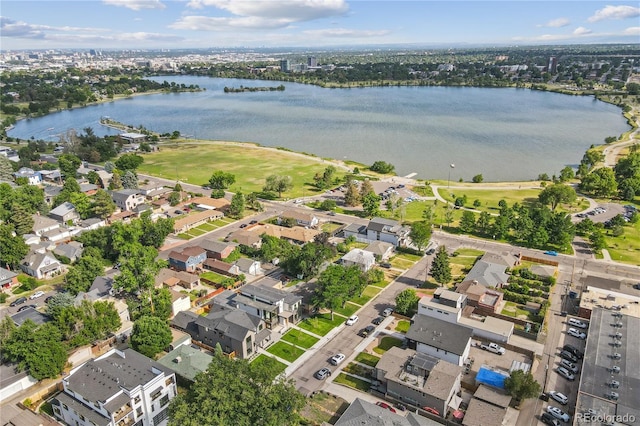 bird's eye view with a water view