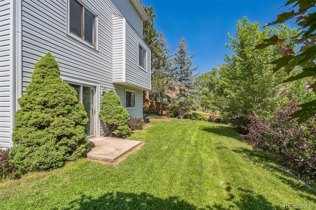 1826 Palm Dr, Colorado Springs, CO 80918 - view of yard