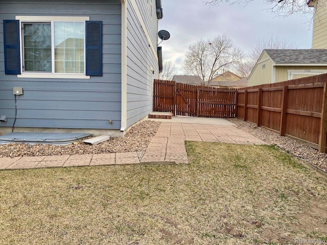 1022 Morning Dove Dr, Longmont, CO 80504 - view of yard featuring a gate