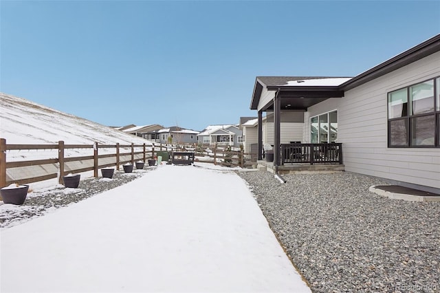 view of yard featuring a fenced backyard and a residential view