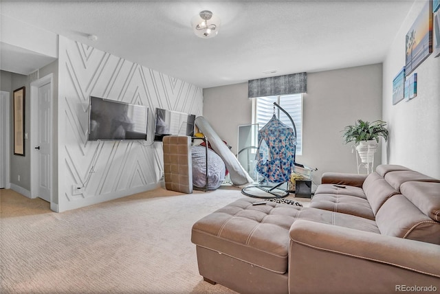 21900 E 46th Pl, Aurora, CO 80019 - living room featuring light carpet