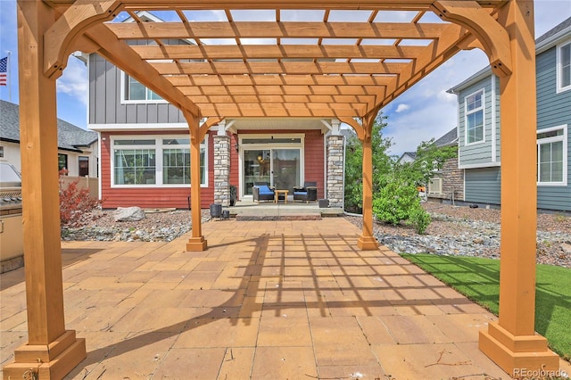 21900 E 46th Pl, Aurora, CO 80019 - view of patio with a pergola