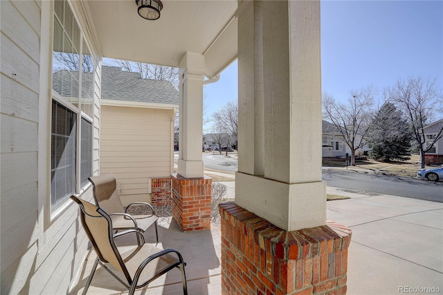 2608 S Troy Ct, Aurora, CO 80014 - view of porch