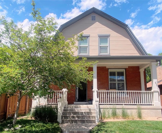 view of front of house with covered porch