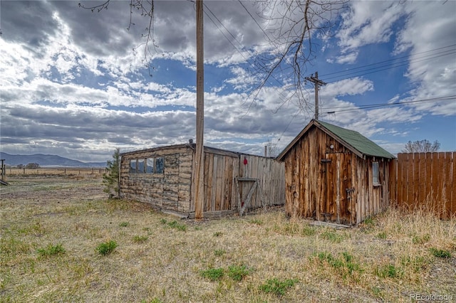 view of shed / structure