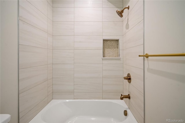 1601 S Columbine St, Denver, CO 80210 - full bath featuring  shower combination and toilet