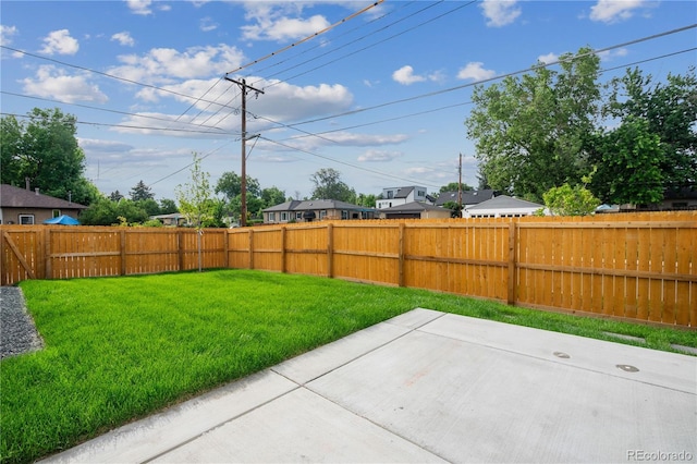 1601 S Columbine St, Denver, CO 80210 - view of yard with a patio area