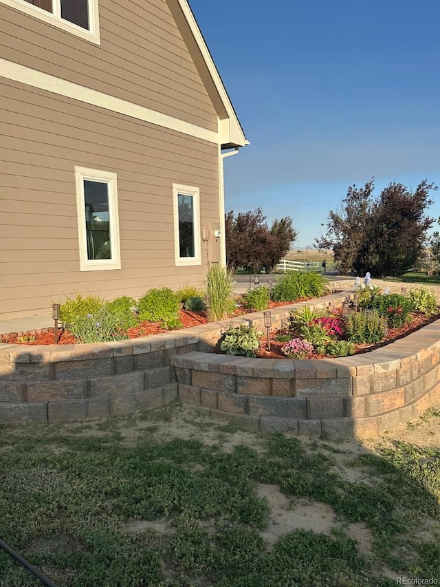 970 Inyokern Ct, Watkins, CO 80137 - view of side of property