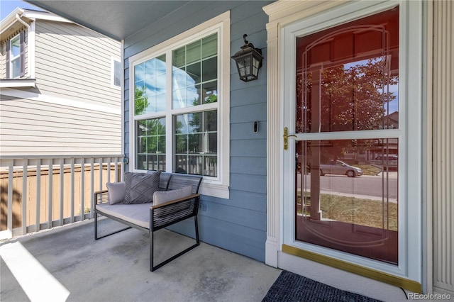 8982 Miners Pl, Highlands Ranch, CO 80126 - entrance to property featuring a porch