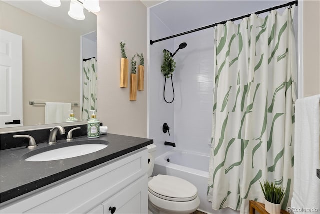 8982 Miners Pl, Highlands Ranch, CO 80126 - bathroom with vanity and shower / bath combo