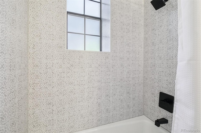 1215 N Emerson St Unit A, Denver, CO 80218 - full bath featuring shower / tub combo with curtain