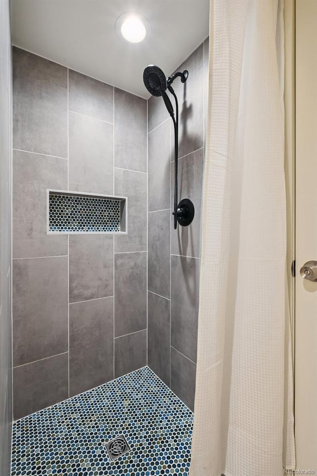 2965 S Gilpin St, Denver, CO 80210 - full bath with a tile shower