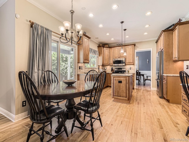 9625 S Hackberry St, Highlands Ranch, CO 80129 - dining space with crown molding, recessed lighting, light wood finished floors, and a chandelier
