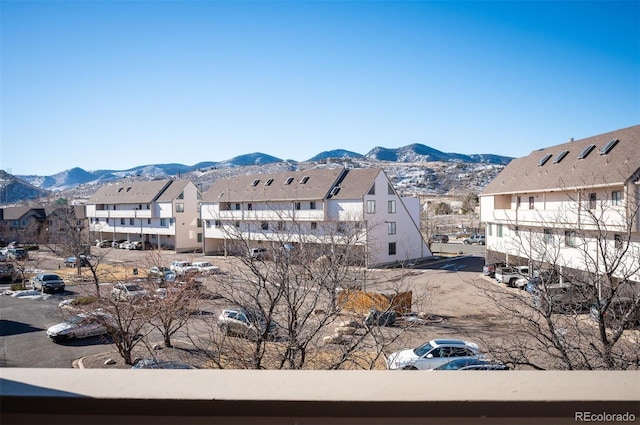 view of mountain feature with a residential view