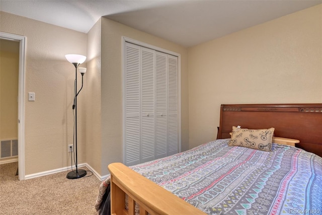 972 Columbine Ave, Colorado Springs, CO 80904 - carpeted bedroom featuring a closet and baseboards
