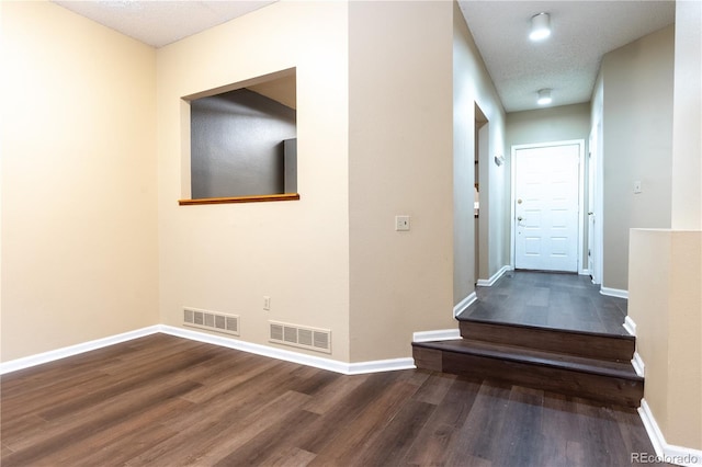 5555 E Briarwood Ave Unit 706, Centennial, CO 80122 - corridor featuring wood finished floors and baseboards