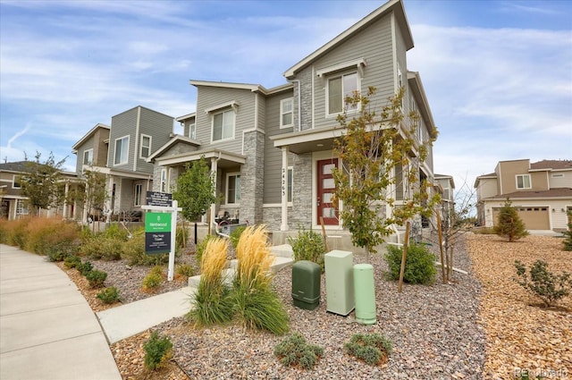 view of front of property