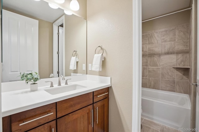 10731 Featherwalk Ln, Highlands Ranch, CO 80126 - bathroom with vanity and shower / bath combination