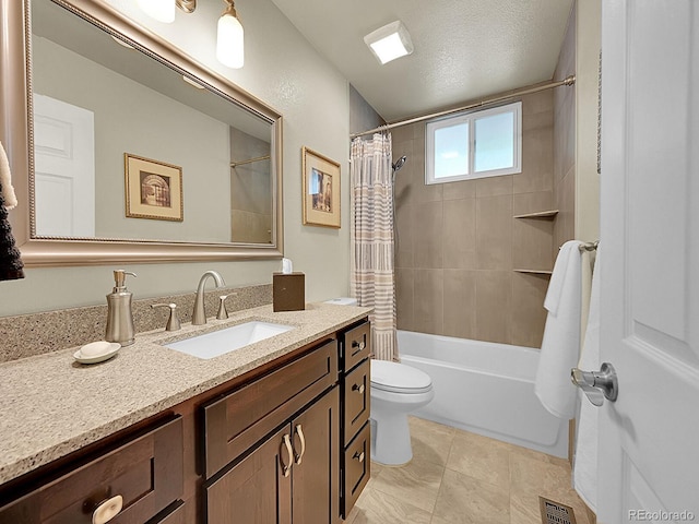 5319 E Davies Dr, Centennial, CO 80122 - full bath featuring vanity, shower / bath combo with shower curtain, and a textured ceiling
