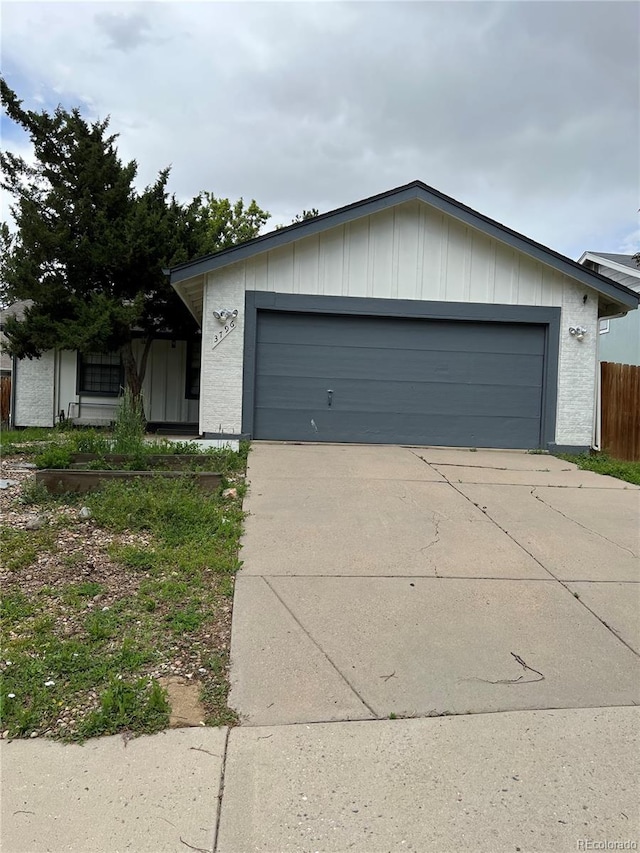 3796 S Ceylon Way, Aurora CO, 80013, 3 bedrooms, 2 baths house for sale