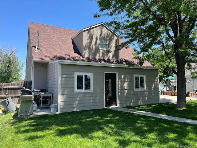 495 E Ave, Limon, CO 80828 - view of front facade with roof with shingles