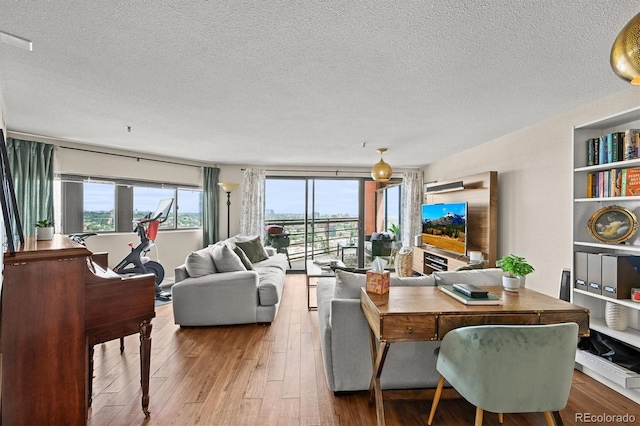 100 Park Ave W Unit 1906, Denver, CO 80205 - photo 3
