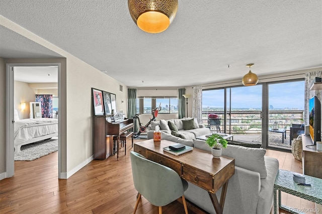 100 Park Ave W Unit 1906, Denver, CO 80205 - photo 4
